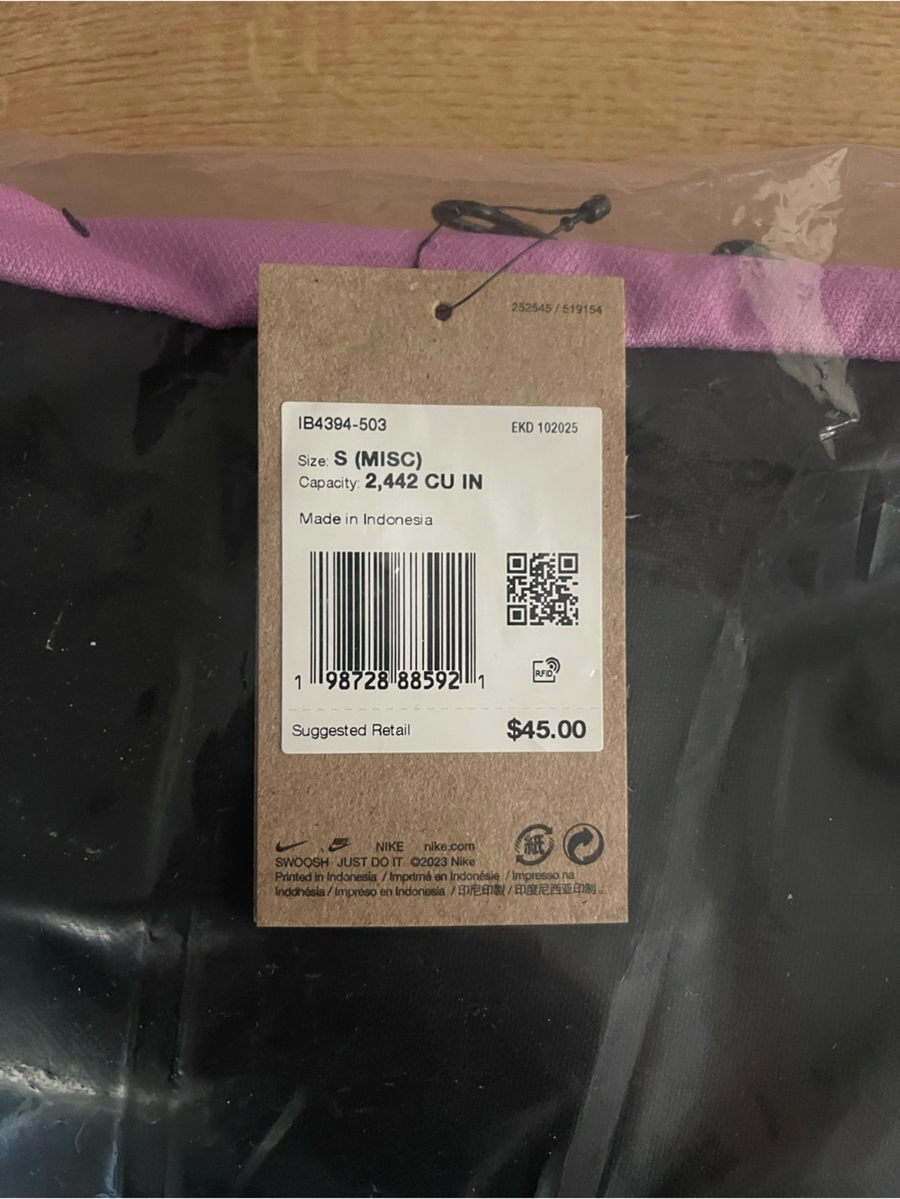 Nike Pink and Black Gym Duffel Bag - Picture 3 of 4